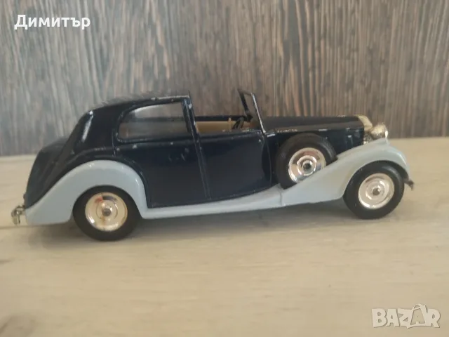 Колекционерски модел Rolls Royce Phantom 1939 !!!, снимка 6 - Колекции - 55922691