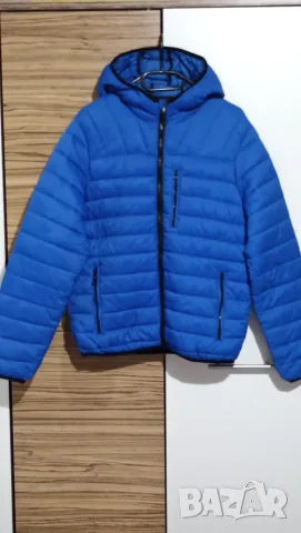 Продавам мъжко зимно яке Bershka и сако-блейзър Esprit