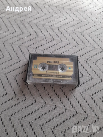 Стара микро касета Philips