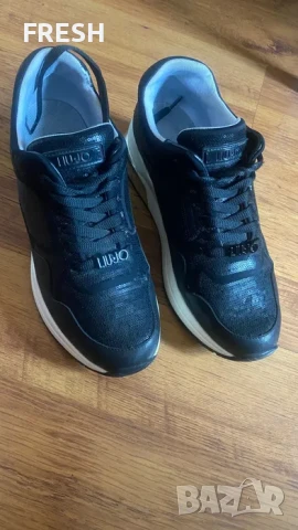 Маратонки Liu Jo в размер 39