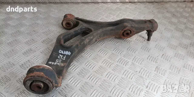 Носач VW Touareg 2005г.(преден десен)	