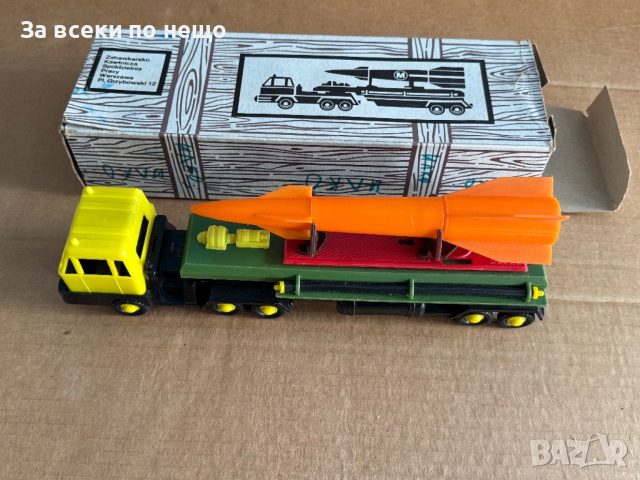 Старо детско соц камионче , ракетовоз ,  от 70-те години, Полша