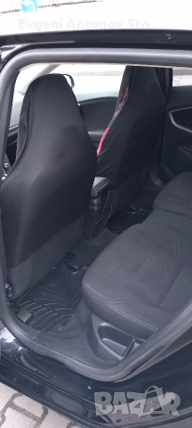 Продавам Volvo-V40 1.6D, снимка 9 - Автомобили и джипове - 52997299