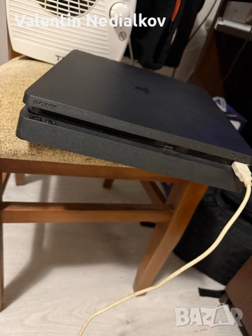 Ps4 slim 1TB , снимка 3 - PlayStation конзоли - 54093550