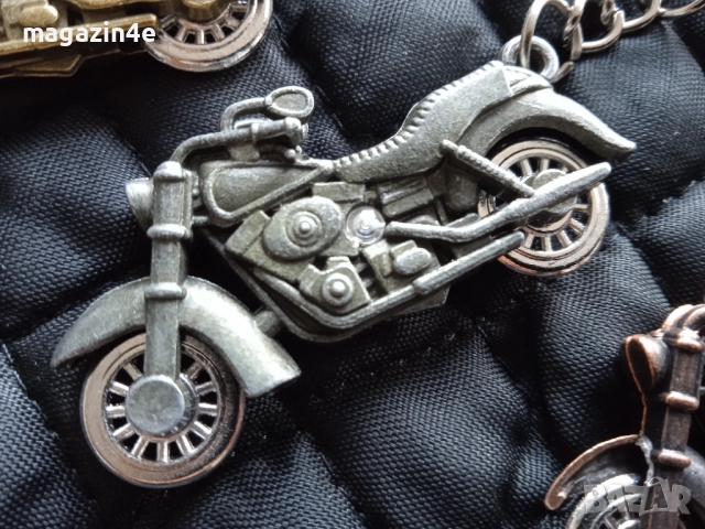 Ключодържатели. Фамилни ключодържатели. 3 броя по избор., снимка 4 - Бижутерийни комплекти - 52419564