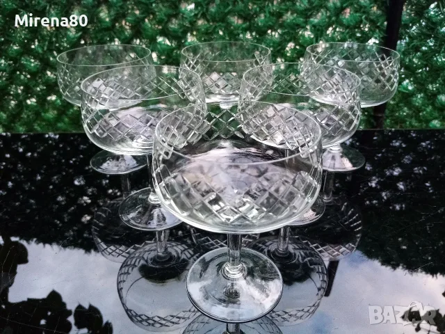 Български кристален сервиз за шампанско