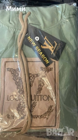 Дамски нов екип "Louis VUITTON", снимка 2 - Спортни екипи - 53999055