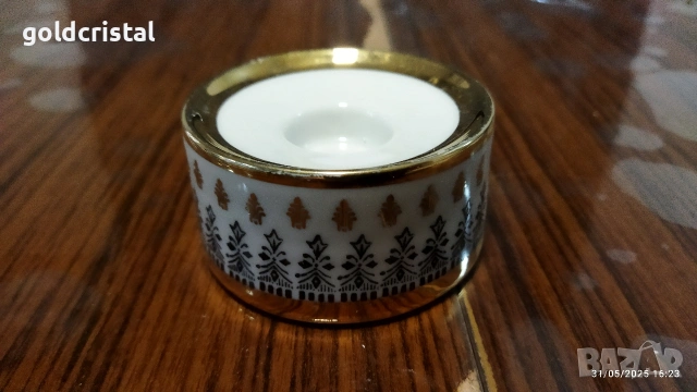 Стар български порцелан ваза и свещник , снимка 3 - Антикварни и старинни предмети - 53329249