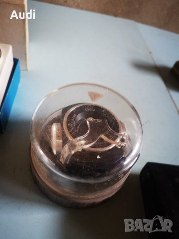 Светломер ЛЕНИНГРАД 4 Реактиви 9 броя чисто нови Светкавица Обективи JAPAN Color Цена за всичко 150л, снимка 10 - Светкавици, студийно осветление - 39568405