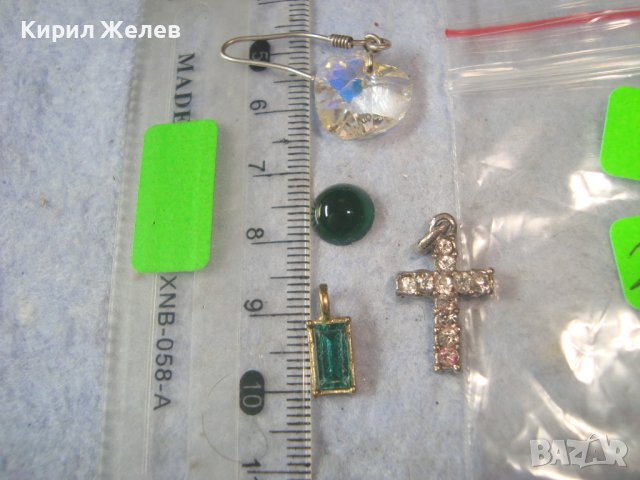 ЛОТ СТАРИ РЕТРО БИЖУТА КРИСТАЛИ КАМЪНИ КРЪСТЧЕ МЕДАЛЬОНИ ШЛИФОВАН ЧЕРЕН ОНИКС за ВГРАЖДАНЕ 29843, снимка 3 - Колиета, медальони, синджири - 37752044