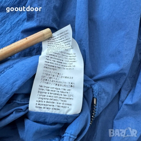 Iceberg Ligjhtweight Nylon Bomber Jacket (48), снимка 6 - Якета - 54117428