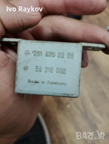 Реле , мигачи за Mercedes  W124 S124 A124 C124 , 2018200205 , снимка 3 - Части - 55741526