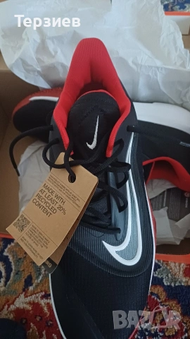 продавам Продавам нови маратонки Nike precision 7.