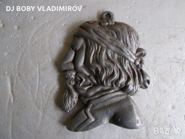 Уникален Алуминиев Плакет с много фигури, снимка 1