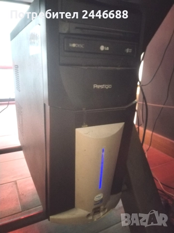 продавам настолен компютър