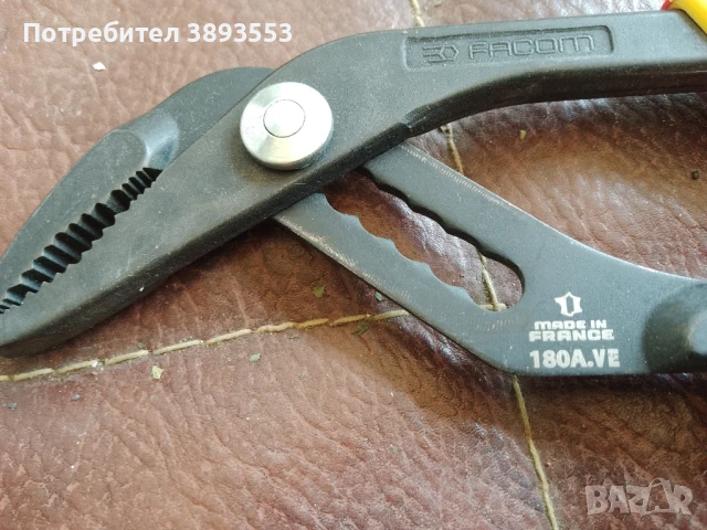 Facom 180A.VE-изолирани клещи гарги, снимка 2 - Клещи - 50925450