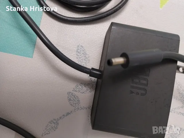 Оригинално зарядно JBL 13v 2,2 A., снимка 5 - Друга електроника - 49859559