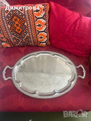Старинни метални подноси