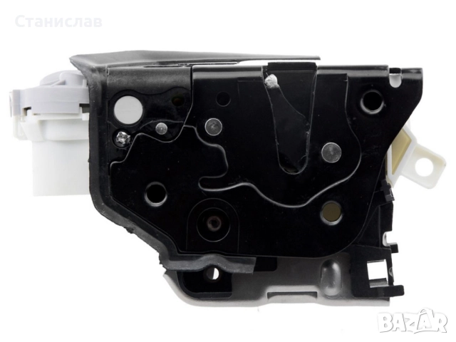 Брава за предна лява врата за Audi A5 F5, снимка 3 - Части - 52301046