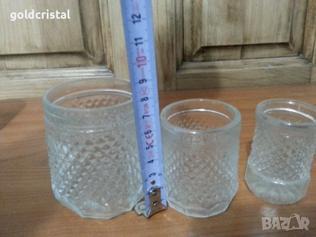 Ретро стъклени чаши за ракия уиски вода 