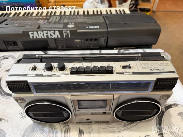 Касетофон Hitachi, снимка 7 - Радиокасетофони, транзистори - 54258060