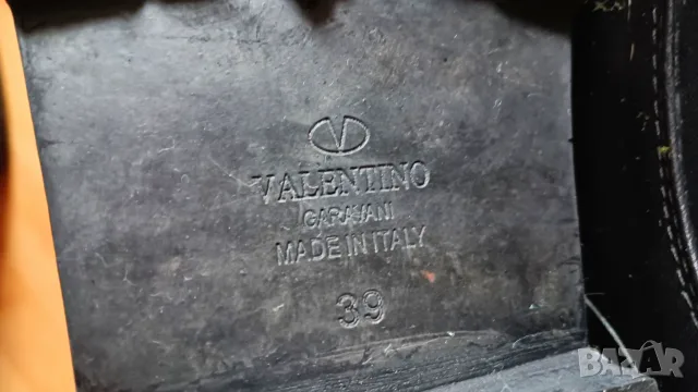 	Valentino оригинални, снимка 5 - Дамски боти - 56531129