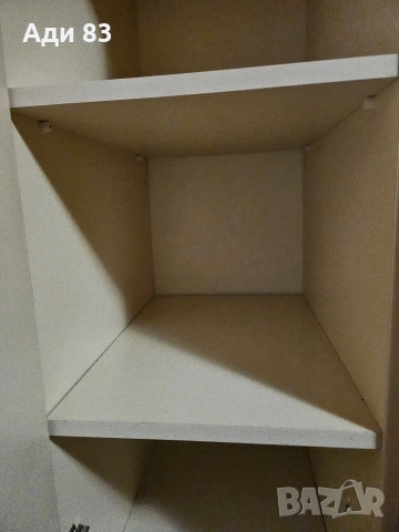 Трикрилен гардероб , снимка 2 - Гардероби - 53215568