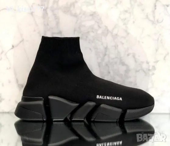 Нови обувки Balenciaga 