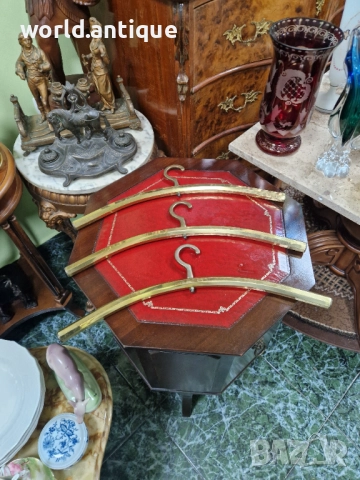 Страхотни антикварни английски бронзови закачалки 