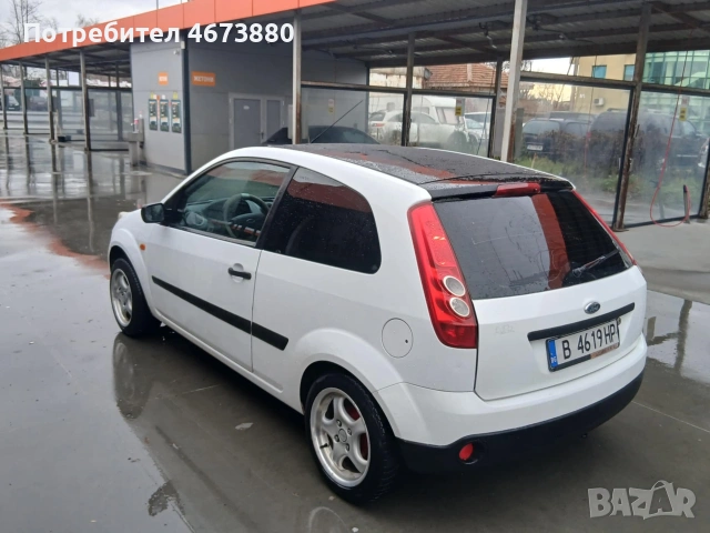 Ford Fiesta 1.3 газ бензин 75 кс 2007 гд, снимка 4 - Автомобили и джипове - 53100908