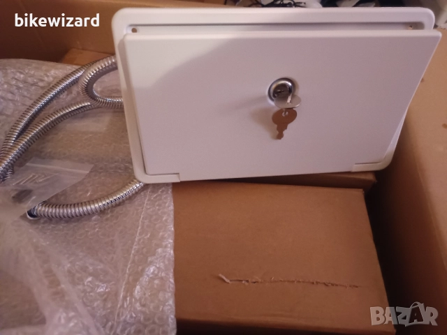 Awagas 23x11.5 см душ за кемпер / каравана с превключвател за гореща и студена вода НОВО, снимка 8 - Къмпинг мебели - 51440324