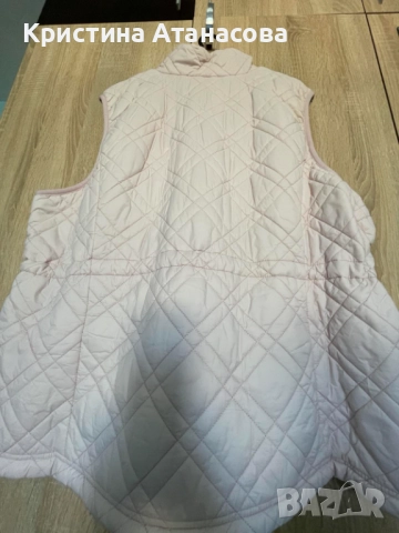 Прекрасен нежнорозов елек – шушляк с пухена подплата, снимка 10 - Елеци - 52500826