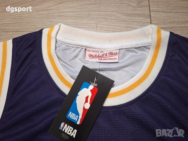 Баскетболен потник на Меджик Джонсън #Лейкърс #32# Mitchell&Ness!, снимка 4 - Баскетбол - 52580836