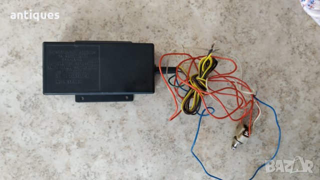 Стара аларма - алармен сигнализатор за автомобил - Български, снимка 1