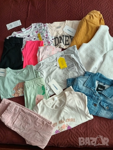 Лот за момиче р. 122 и 128 