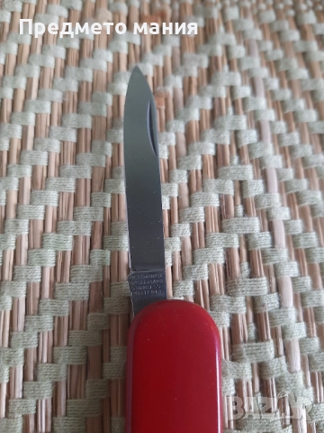 Швейцарско ножче викторинокс Victorinox, снимка 2 - Ножове - 52247664
