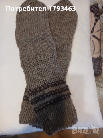 Ръчно плетени чорапи размер 43 от вълна, снимка 2 - Мъжки чорапи - 39363785