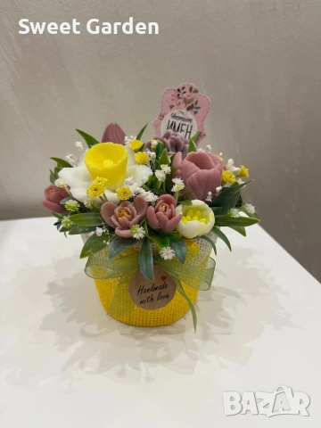 Аранжировки от ароматни сапунени цветя, снимка 5 - Подаръци за жени - 52627868