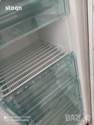 Вертикален фризер ELECTROLUX, снимка 2 - Фризери - 54170636