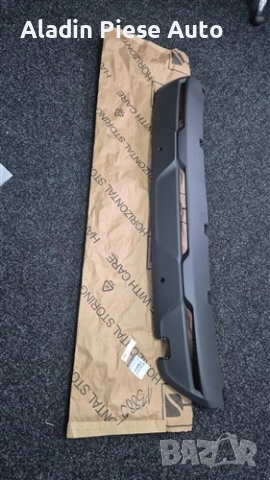 Спойлер за задна броня Renault Austral година 2024 2025 код 850B23135R, 850B29386R 