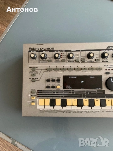 Roland MC-303 синтезатор , снимка 3 - Други - 54300641