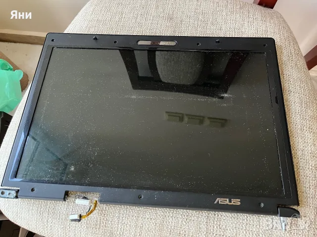 Капак с екран за Asus