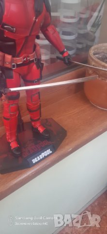 Екшън фигура на Deadpool 30 см,нова, снимка 6 - Колекции - 36748316