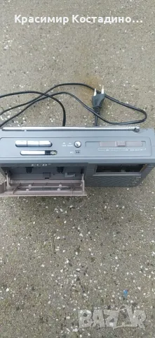 ретро радио касетофон , снимка 3 - Радиокасетофони, транзистори - 47554613