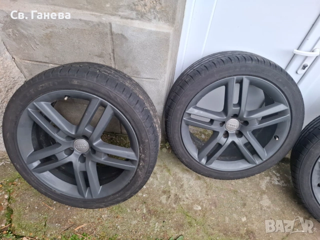 Оригинални джанти с летни гуми R19 за Ауди, снимка 3 - Гуми и джанти - 54170968