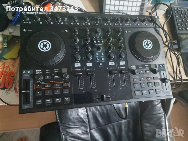 traktor sk4 mk1 dj контролер , снимка 4 - Ресийвъри, усилватели, смесителни пултове - 51879344