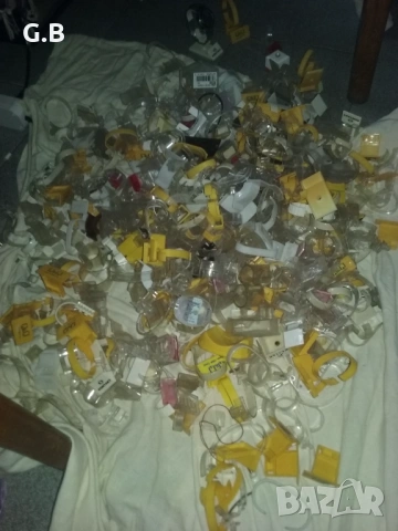 Стойки за часовници., снимка 2 - Други - 53902499