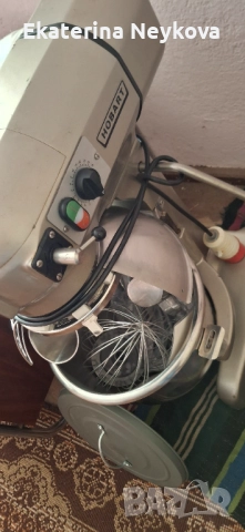 Професионален планетарен миксер  Hobart 20/ A200N