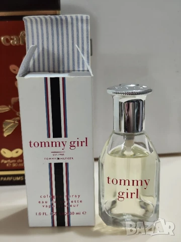 Дамски парфюми Burberry, Tommy Hilfiger, Avon, снимка 13 - Дамски парфюми - 50673780