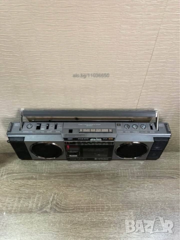 	HITACHI TRK-6701W VINTAGE RETRO BOOMBOX радио касетофон, снимка 5 - Радиокасетофони, транзистори - 54133617